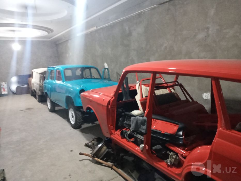 Первий советский лухкавоой  автомобиль жип 4х4 москвич м 411.