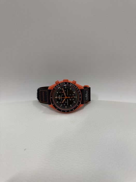 Omega x Swatch MoonSwatch Mission on Earth Lava