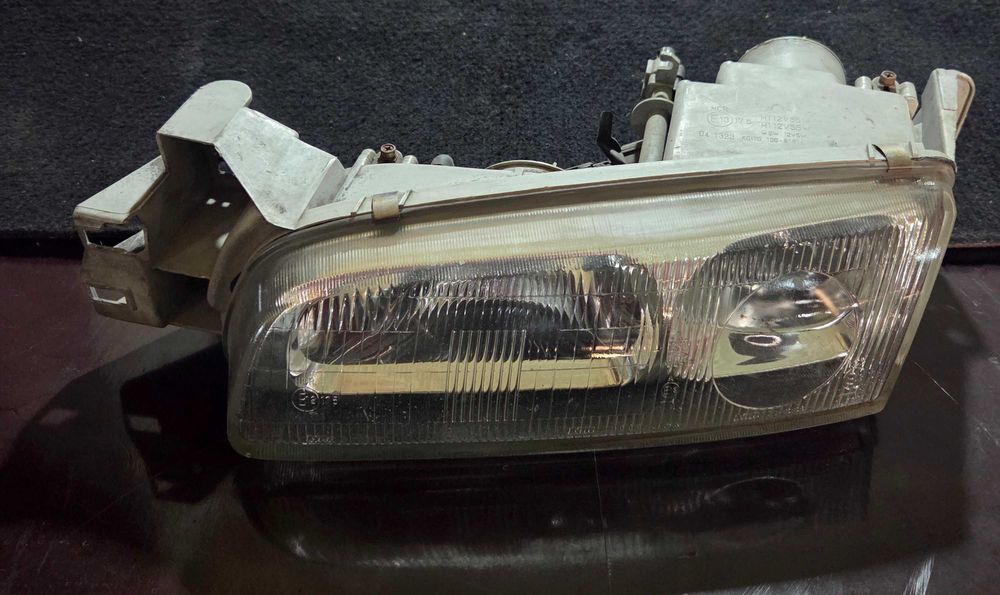 TitanAuto Mazda Cronos передние фары