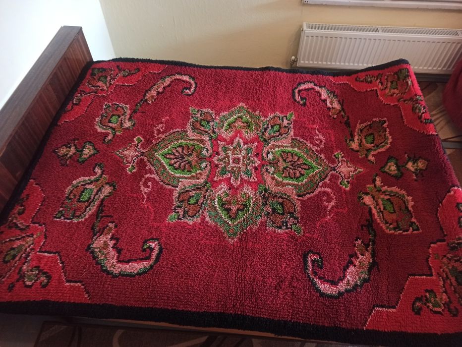 Ръчно тъкани автентични китеници