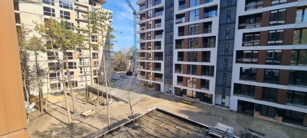 Голям 2-стаен апартамент - 81 кв. м., гр. Варна / кв. Аспарухово / Комплекс "Елисия Грийн" / С Акт.14, в очакване на Акт.15.