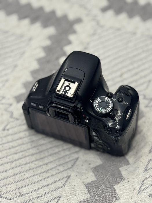 Фотоаппарат Canon 600D