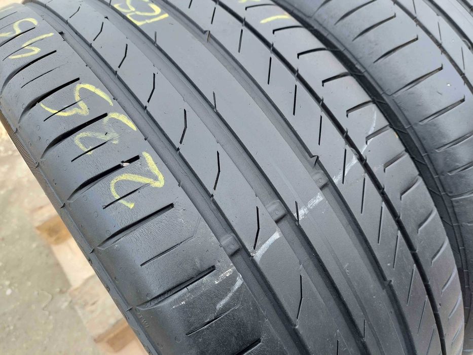 Anvelope Vara 235/45 R19 CONTINENTAL ContiSportContact 5 SUV Runflat