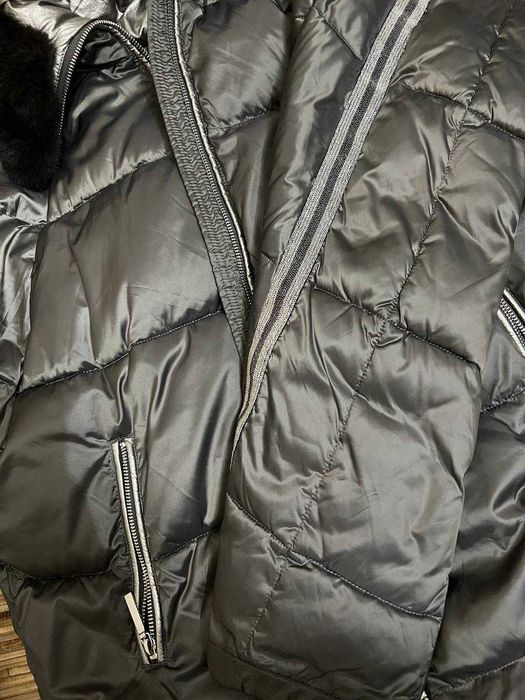 Продам пуховик на зиму