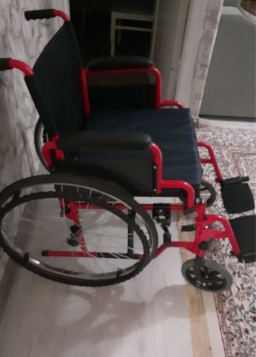 Инвалидная коляска