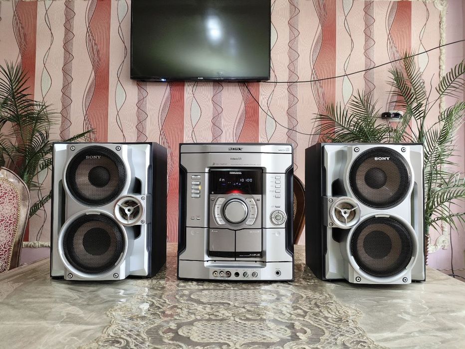 Sony musiqa markazi sotiladi bass kuchli