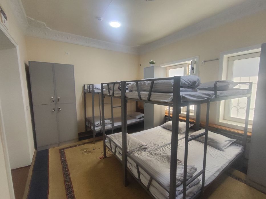 Arzon Hostel Mehmonxona kunlik ijara 40.000 Chilonzor Archa ko'cha