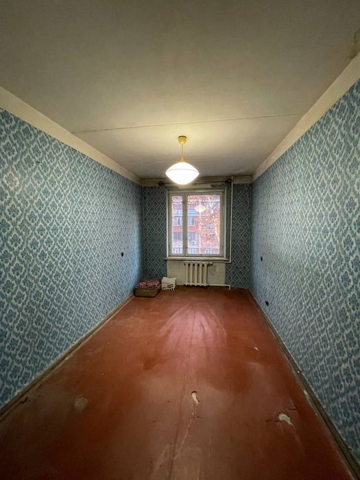 Продаётся  4-комнатная квартира в Чиланзаре, 26 квартал!