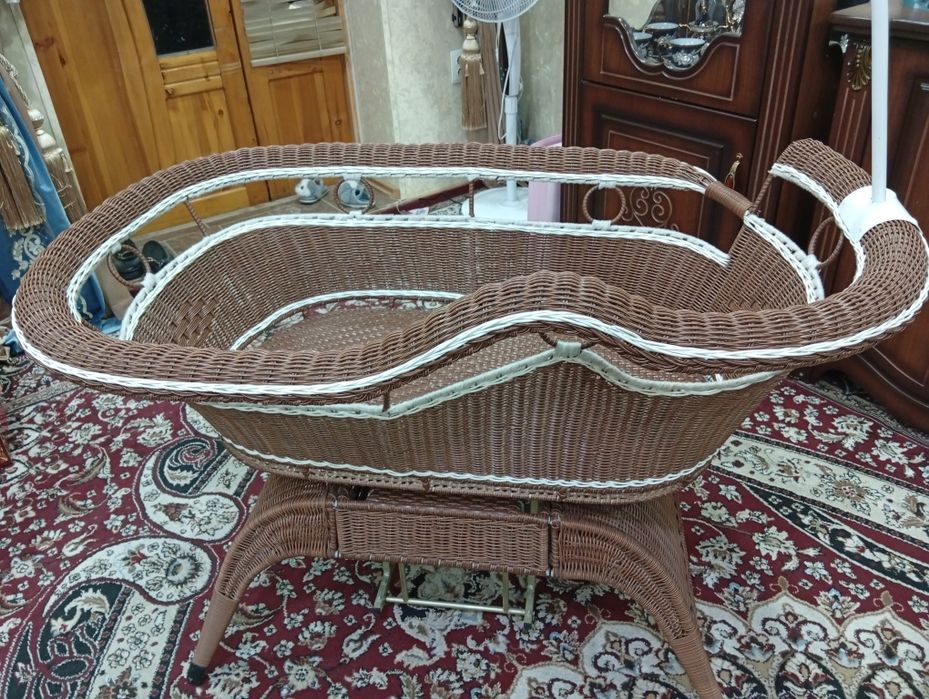 Дубайская Электронная люлька