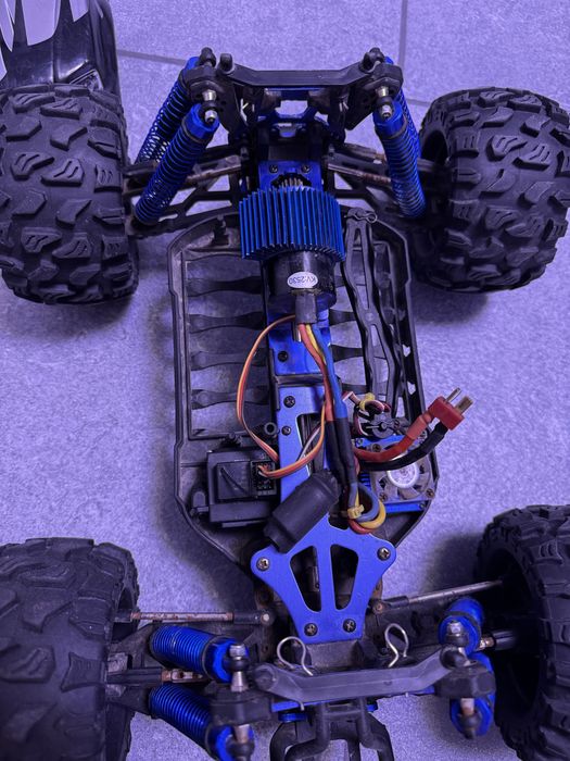 Automodel rc hbx x missile 1:10 4x4