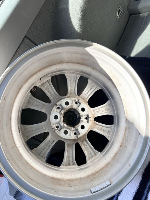 Jante  BMW Originale  17 Style 775 V-spoke g20, g21, g22, G23, G42