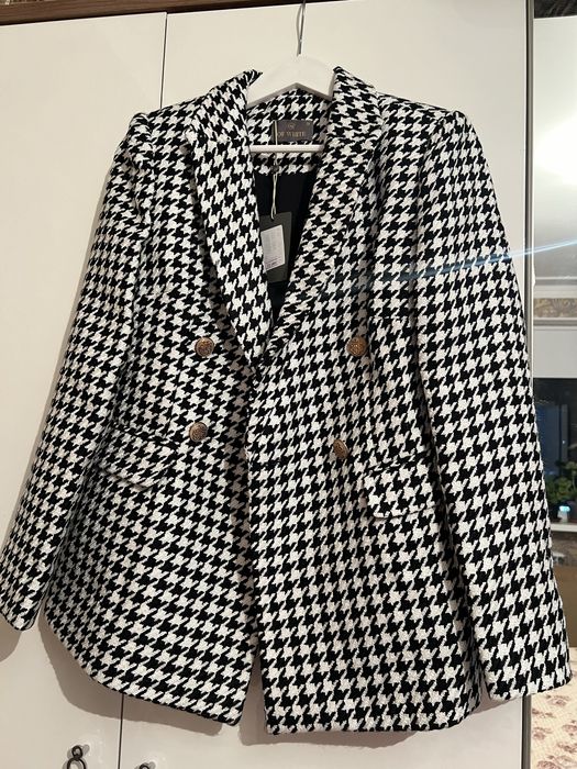 Новый костюм 42-44р