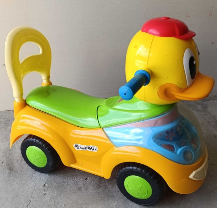 Количка за бутане/ за скачане/ конче