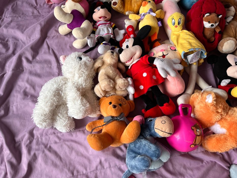 Лот от плюшени играчки