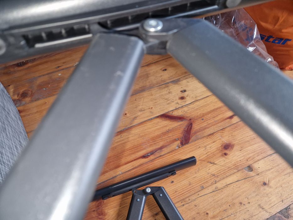 Стол за двор- метал