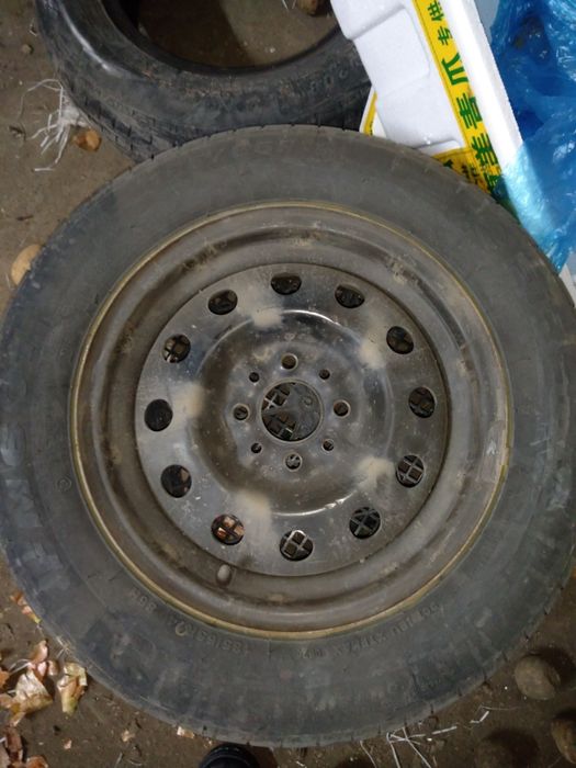 Продам шины на ладу