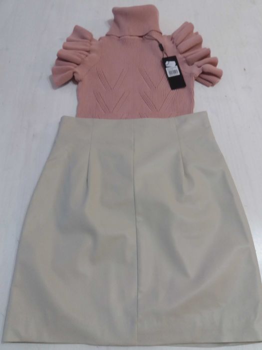 Нова блуза с поло яка