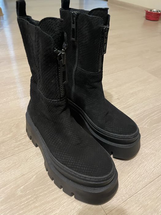 Ghete Musette piele intoarsa