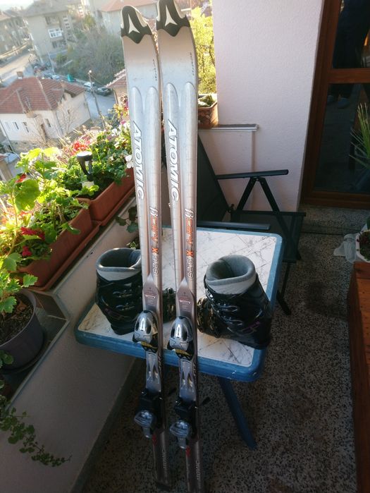 Ски  (Атомик)Atomic b-carv x 9,29