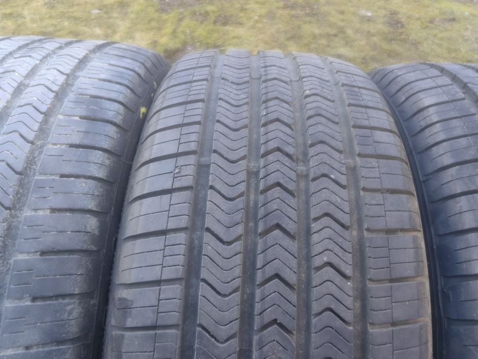 Всесезонни гуми GOODYEAR Runflat 19