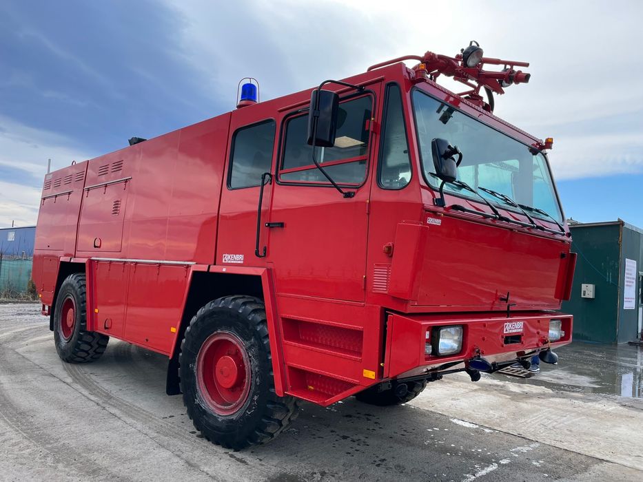Masina pompieri rezerva 4500 l apa