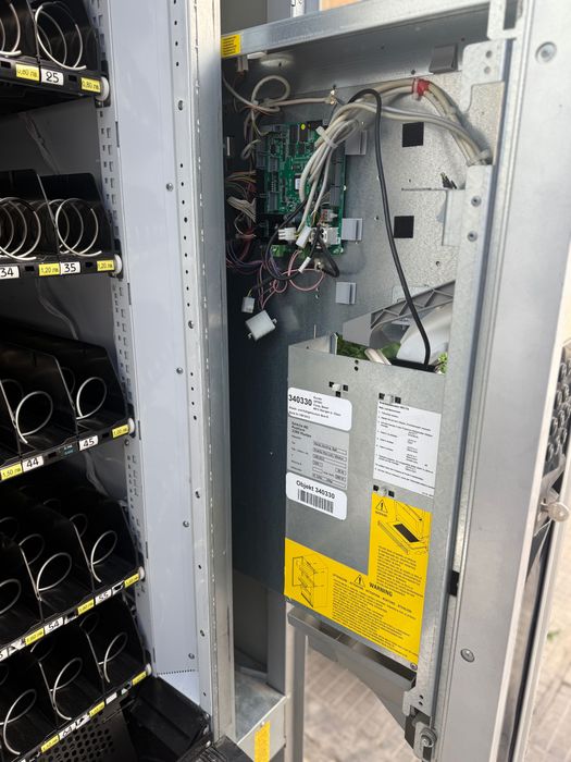 Вендинг машина/автомат Necta