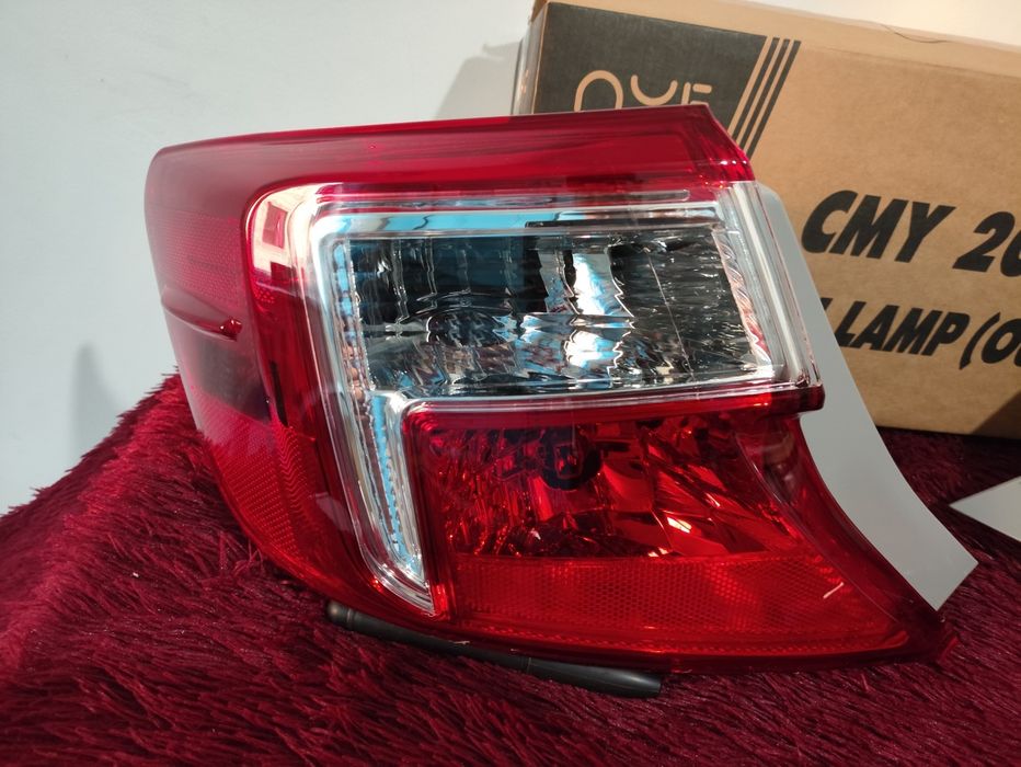 Задний фонарь камри 50 Америка