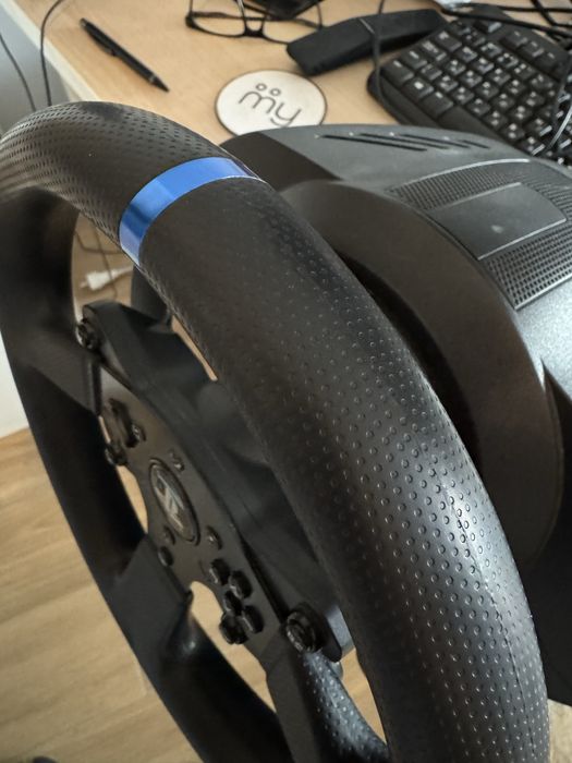 Волан и педали Thrustmaster T300rs