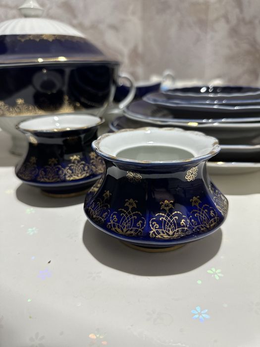 Супница с крышкой, соусница