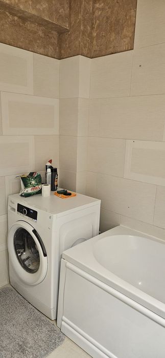 Chirie apartament o cameră