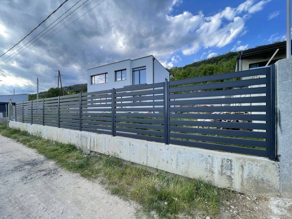 Оградни пана тип ранчо