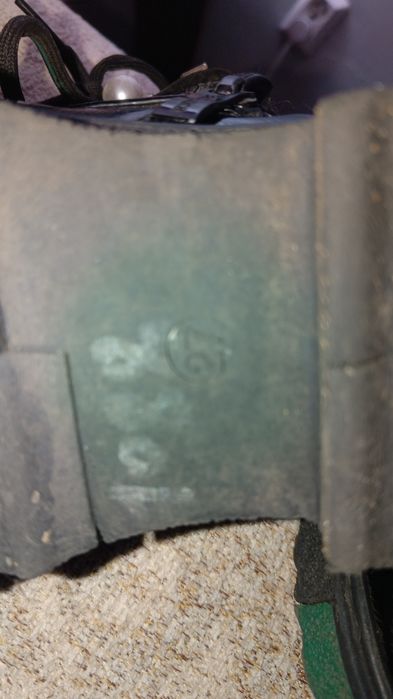 Ботинки на девочку