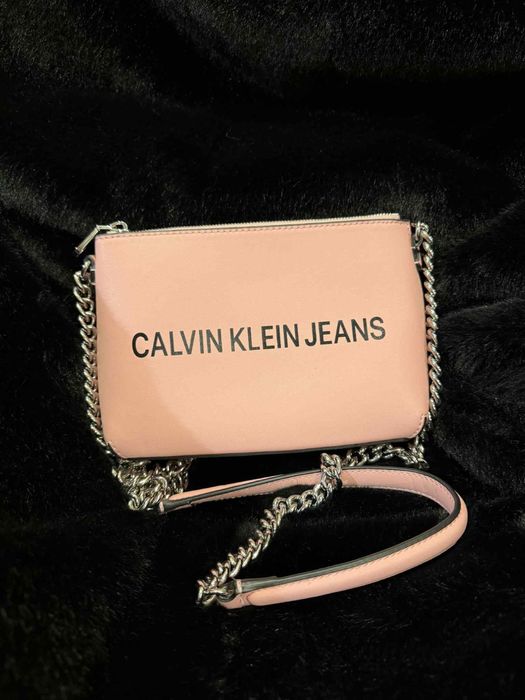 Отигинална чанта Calvin Klein