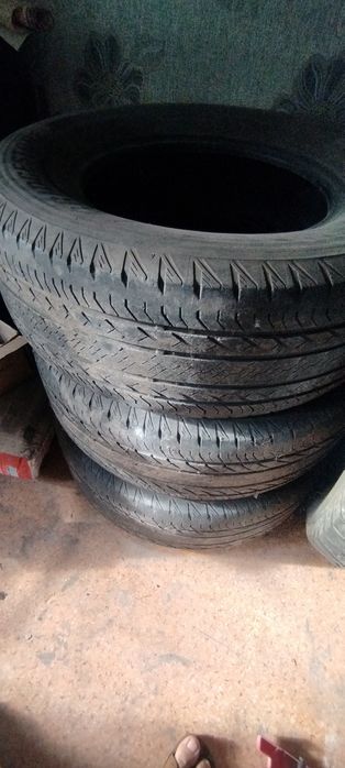 Продам шины 275/65/17