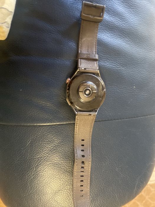 Смарт часовник Huawei gt 4 pro LTE 48 дисплей