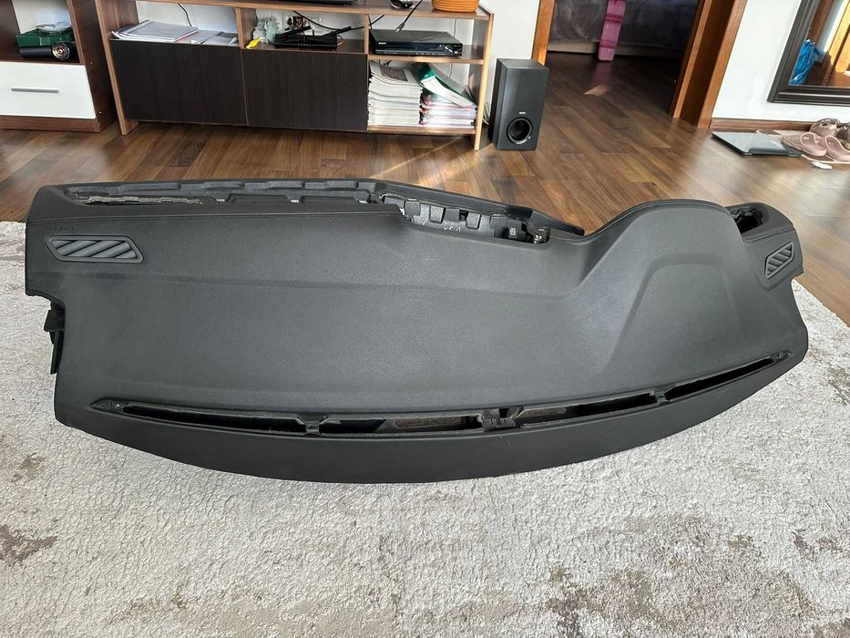 Plansa Bord VW Troc Facelift cu cusatura >2022