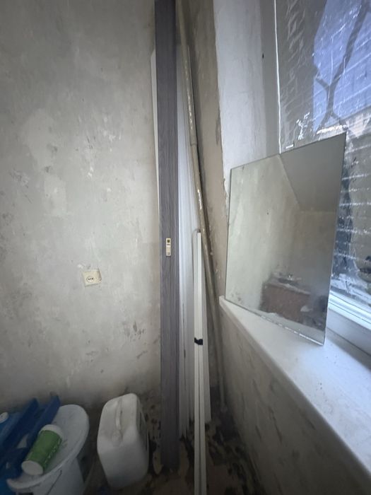 Продам 2 км квартиру 44.5 кв м