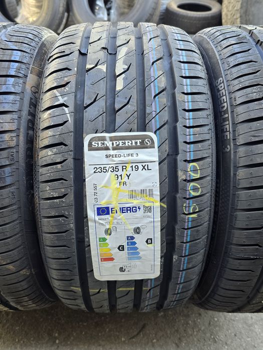 Anvelope de vara 235-35r19 Semperit