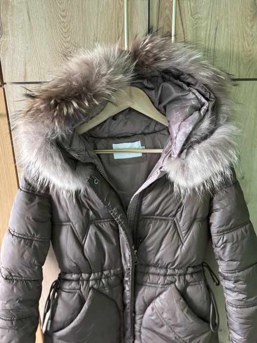 Дамско зимно яке с естествен косъм