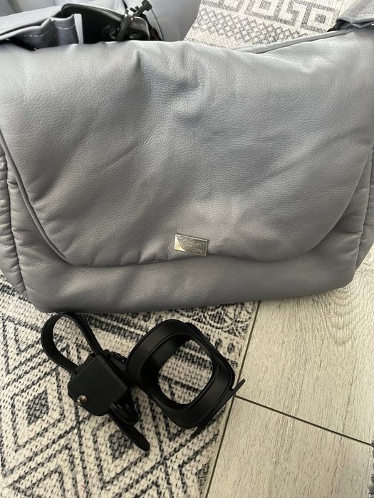 Столче за кола за новородено 0-6 м.