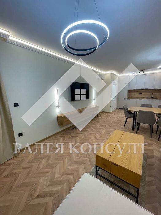 2-стаен обзаведен апартамент в гр.Пловдив, кв.Кючук Париж
