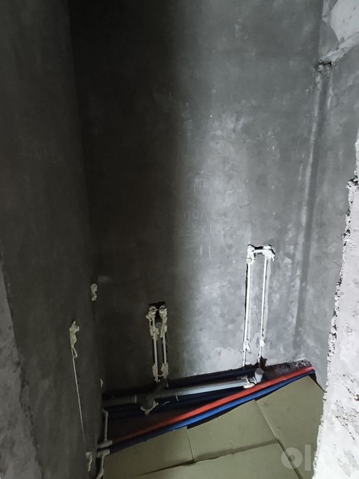 Bekbaraka TJ 2honali uy 7 etaj 60kv
