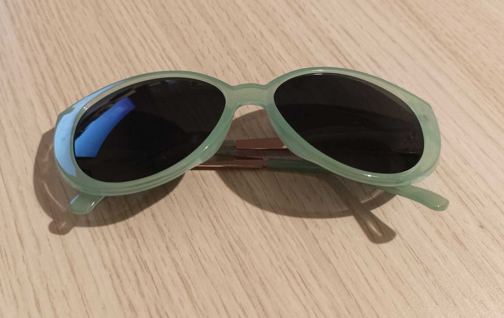 Ochelari de soare Sinsay, cu rama verde deschis