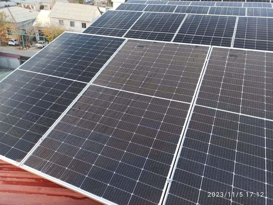 Quyosh panellari.  Солничный панел.