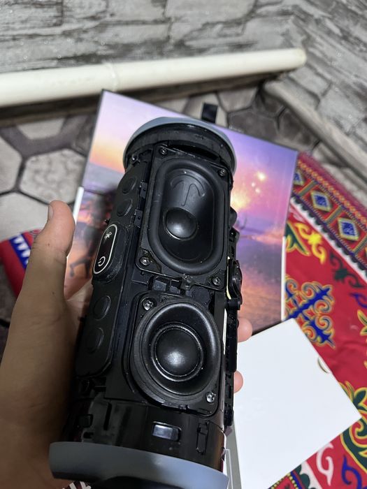 Charge 5 JBL хорошый