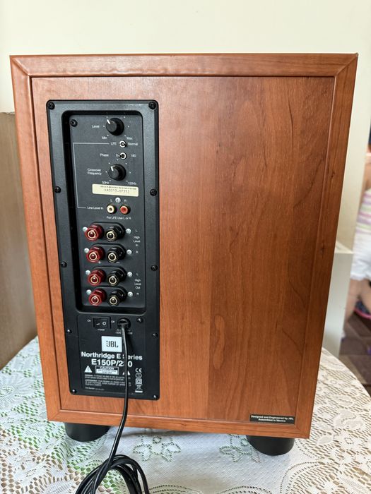 JBL Subwoofer E150P/230