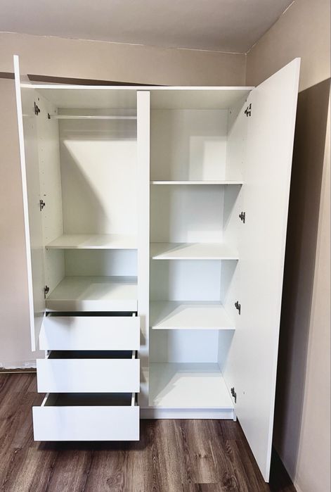 Гардероб от JYSK