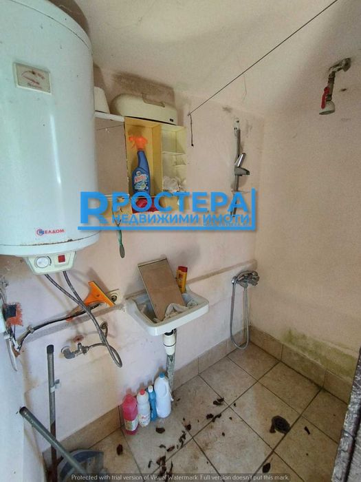 Вила с Ток, Вода, Кладенец! Местност Драката,  200м. от Главен Път