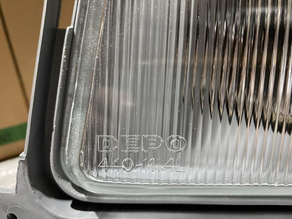 Фары на Mercedes W190