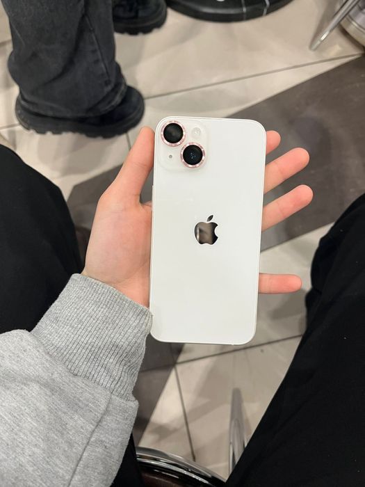 продам айфон 14